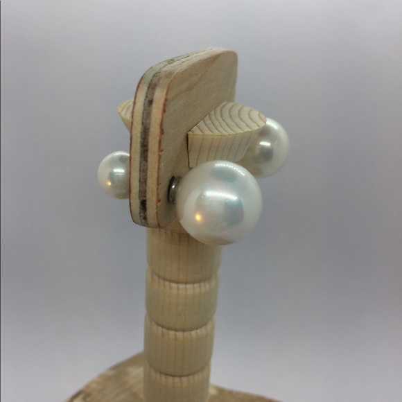 925 White iridescent earrings double stud - Picture 2 of 9